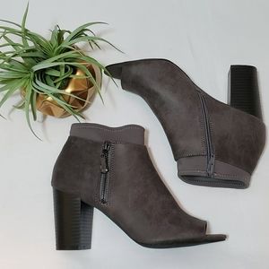 Simply Vera Vera Wang Bootie
